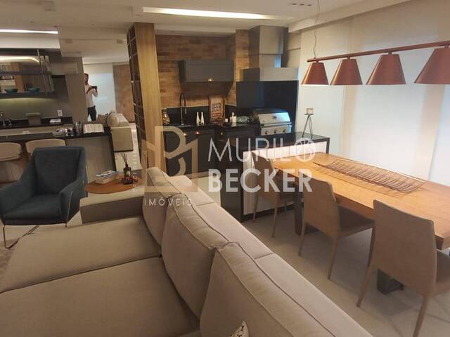 Apartamento para Venda em São José dos Campos - 3