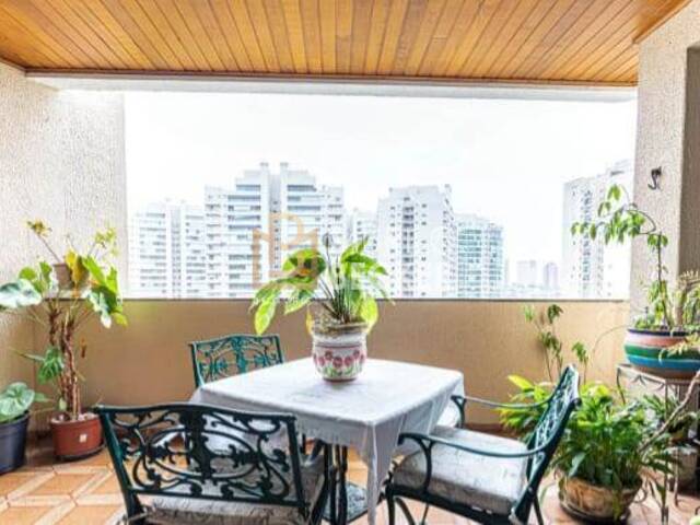 Apartamento para Venda em São José dos Campos - 2