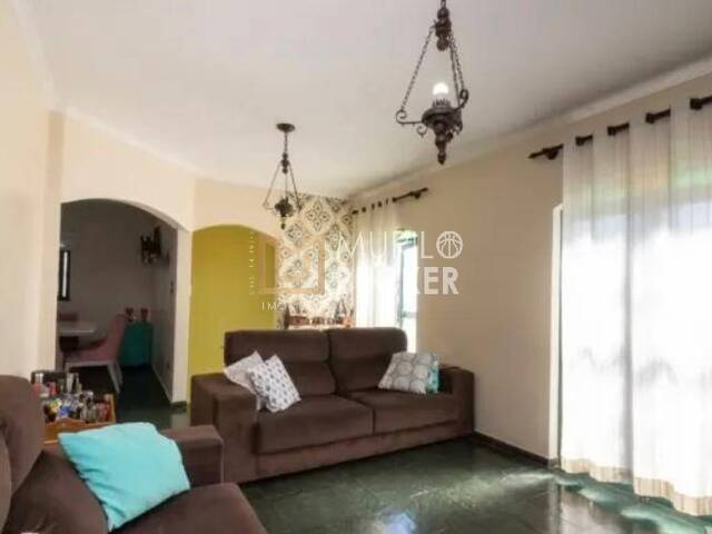 Casa para Venda em São José dos Campos - 2