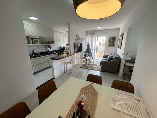 Apartamento para Venda em São José dos Campos - 3