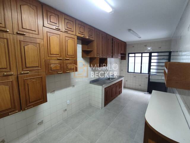 Casa para Venda em São José dos Campos - 3