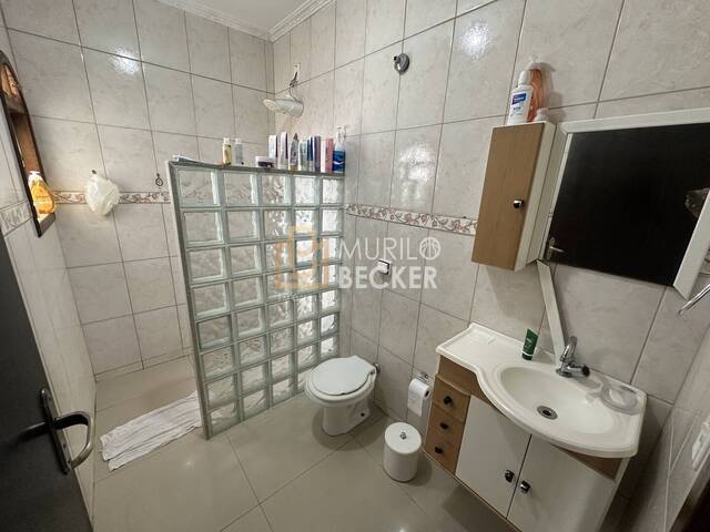 Casa para Venda em São José dos Campos - 4