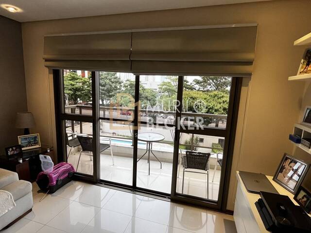 Apartamento para Venda em São José dos Campos - 3