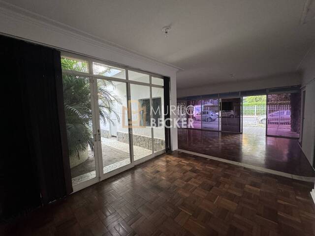 Casa para Venda em São José dos Campos - 4