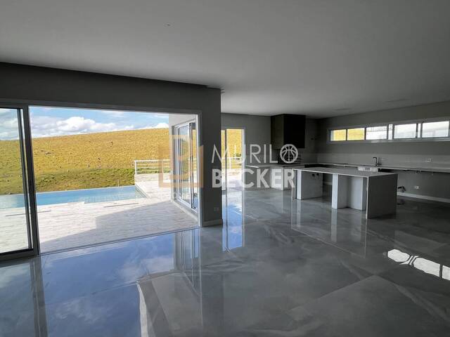 Casa em condomínio para Venda em São José dos Campos - 3