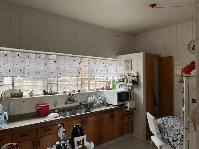 Casa para Venda em São José dos Campos - 5