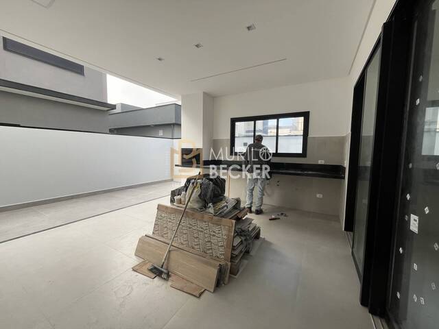 Casa em condomínio para Venda em São José dos Campos - 5