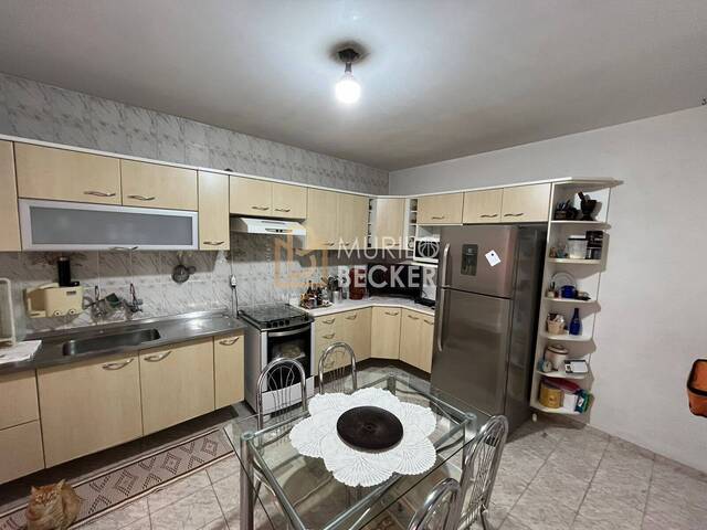 Casa para Venda em São José dos Campos - 3