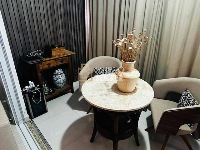 Apartamento para Venda em São José dos Campos - 3