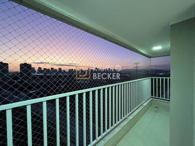 Apartamento para Venda em São José dos Campos - 2