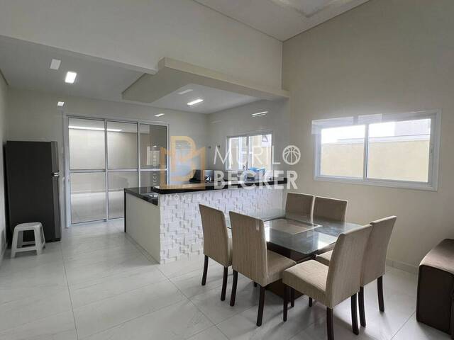 Casa em condomínio para Venda em São José dos Campos - 2