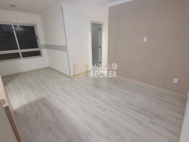 Apartamento para Venda em São José dos Campos - 2