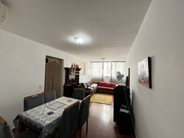 Apartamento para Venda em São José dos Campos - 3