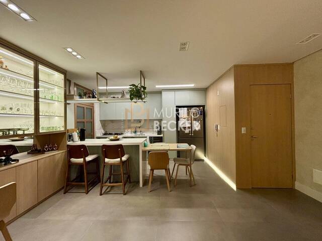 Apartamento para Venda em São José dos Campos - 2