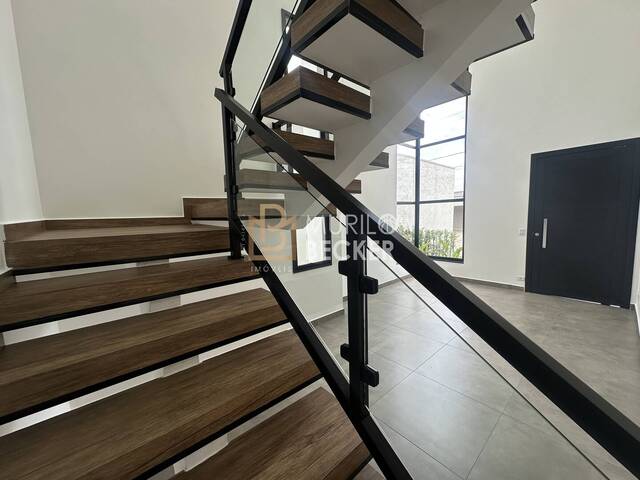 Casa em condomínio para Venda em São José dos Campos - 2