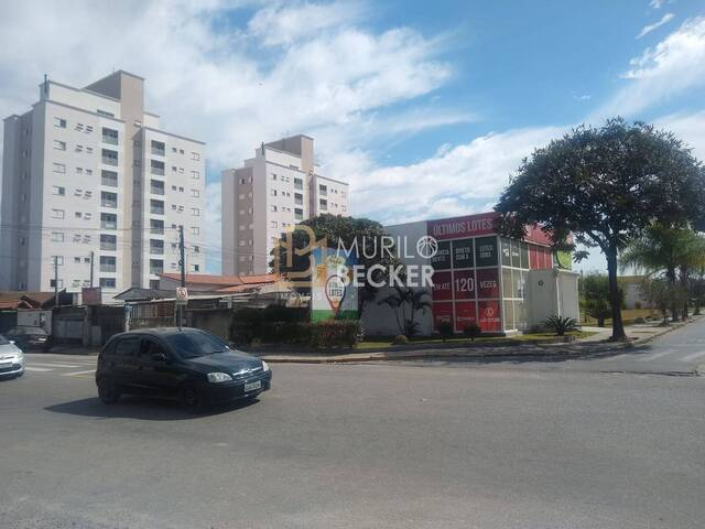 Venda em Jardim Santa Maria - Jacareí