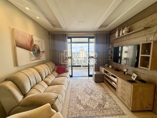 Apartamento para Venda em São José dos Campos - 3