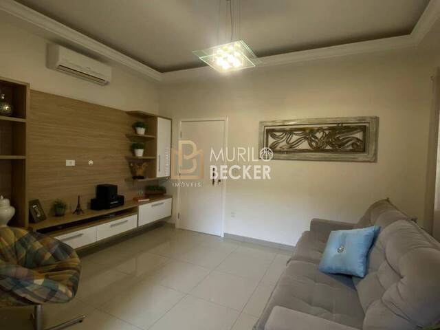 Casa para Venda em São José dos Campos - 3