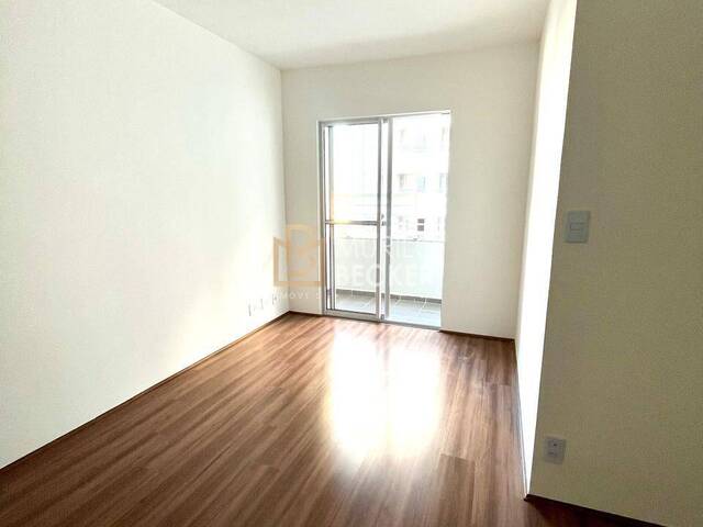 Apartamento para Venda em São José dos Campos - 2