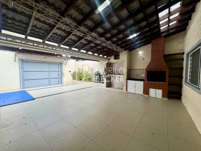 Casa para Venda em São José dos Campos - 4
