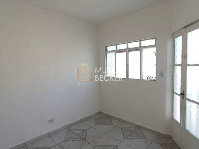 Casa para Venda em São José dos Campos - 2