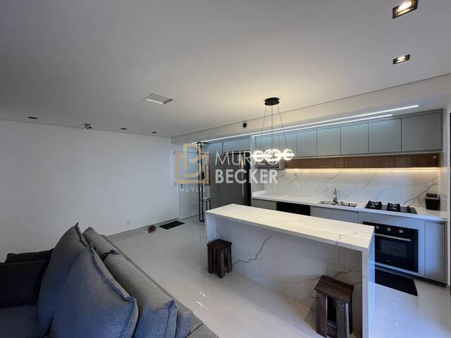 Apartamento para Venda em São José dos Campos - 2