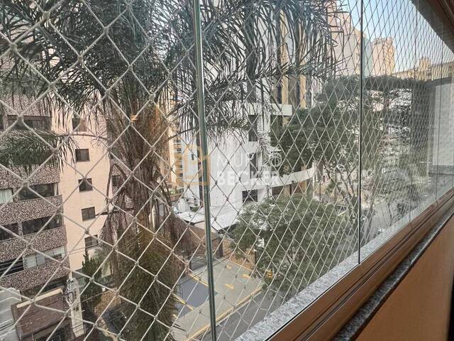 Apartamento para Venda em São José dos Campos - 3