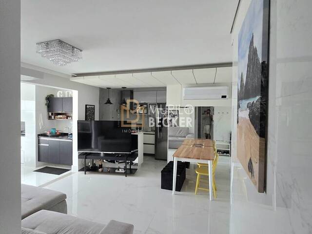 Apartamento para Venda em São José dos Campos - 3