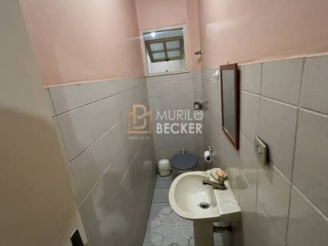 Casa para Venda em São José dos Campos - 4