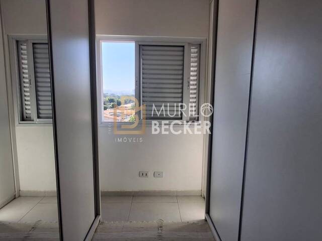 Apartamento para Venda em São José dos Campos - 3