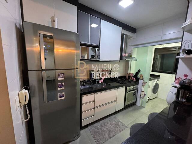Apartamento para Venda em São José dos Campos - 3