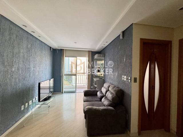 Apartamento para Venda em São José dos Campos - 2