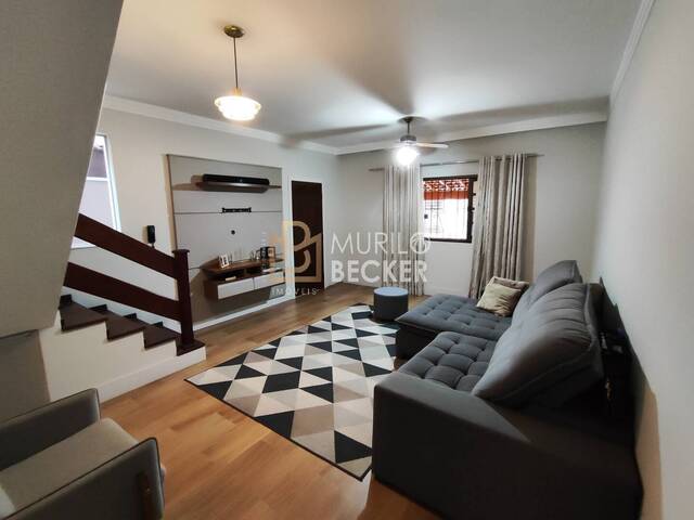 Casa para Venda em São José dos Campos - 3