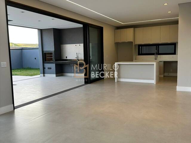 Casa em condomínio para Venda em São José dos Campos - 2