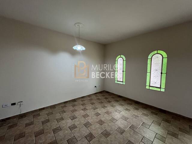 Casa para Venda em São José dos Campos - 4