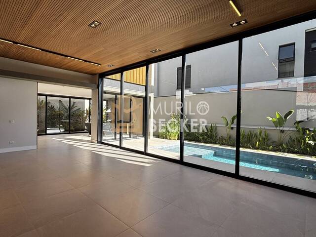 Casa em condomínio para Venda em São José dos Campos - 2