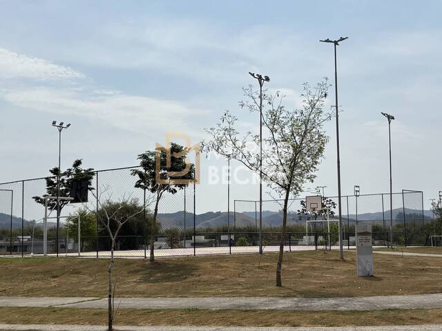 Terreno para Venda em São José dos Campos - 4