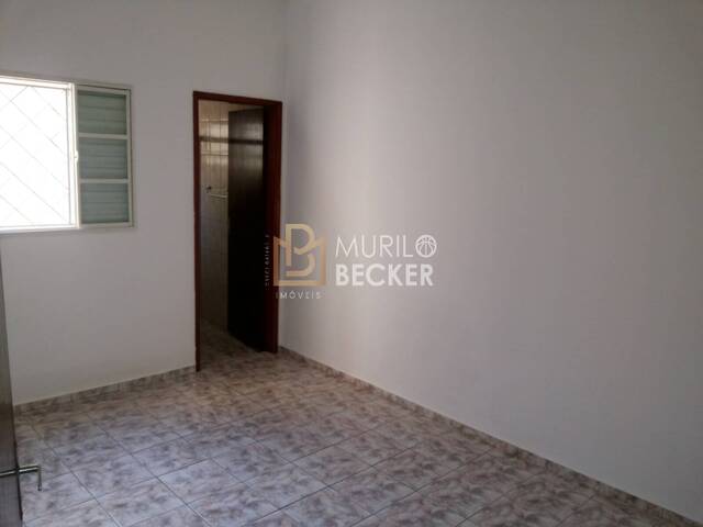 Casa para Venda em São José dos Campos - 4