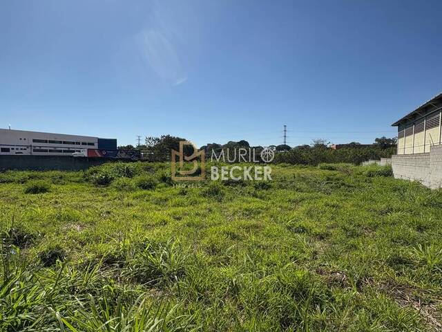 Venda em Chácaras Reunidas - São José dos Campos