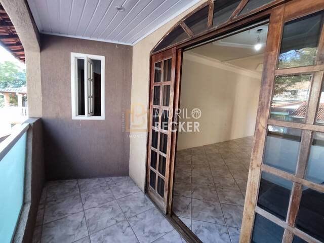 Casa para Venda em São José dos Campos - 4