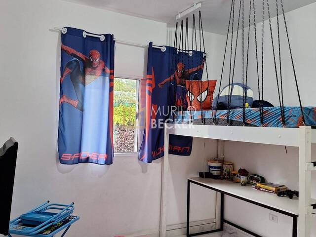 Casa para Venda em São José dos Campos - 4