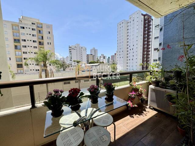 Apartamento para Venda em São José dos Campos - 4