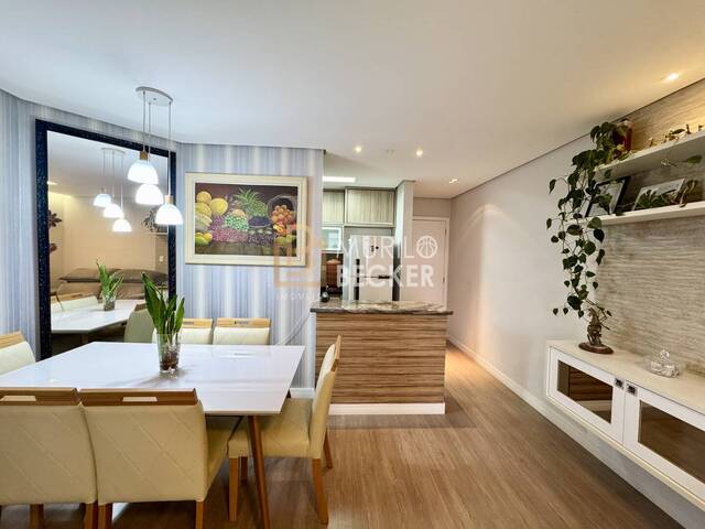 Apartamento para Venda em São José dos Campos - 4