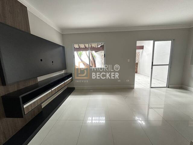 Casa em condomínio para Venda em Jacareí - 2