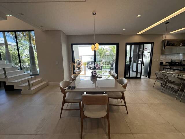 Casa em condomínio para Venda em São José dos Campos - 4