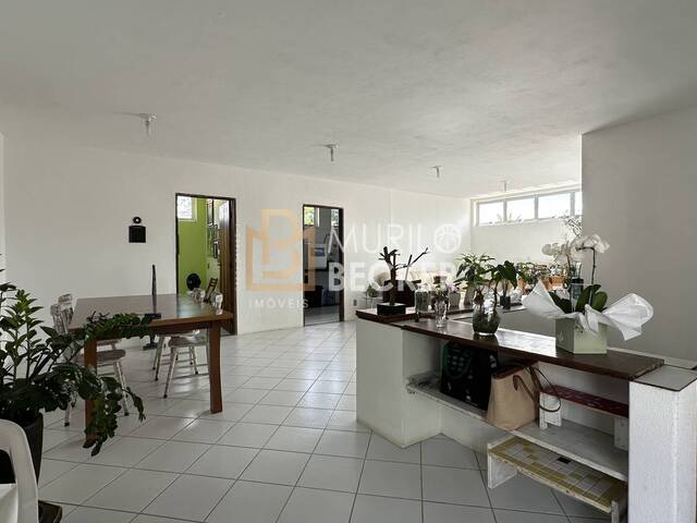 Casa para Venda em São José dos Campos - 2