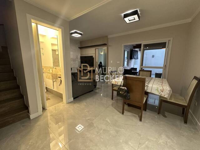 Casa em condomínio para Venda em Jacareí - 2