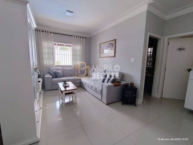 Casa para Venda em São José dos Campos - 3