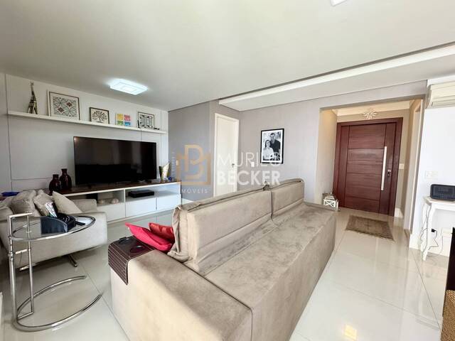 Apartamento para Venda em São José dos Campos - 2