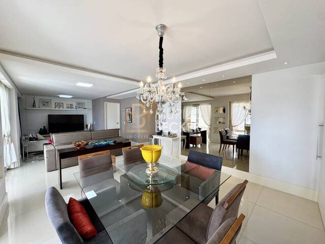 Apartamento para Venda em São José dos Campos - 4